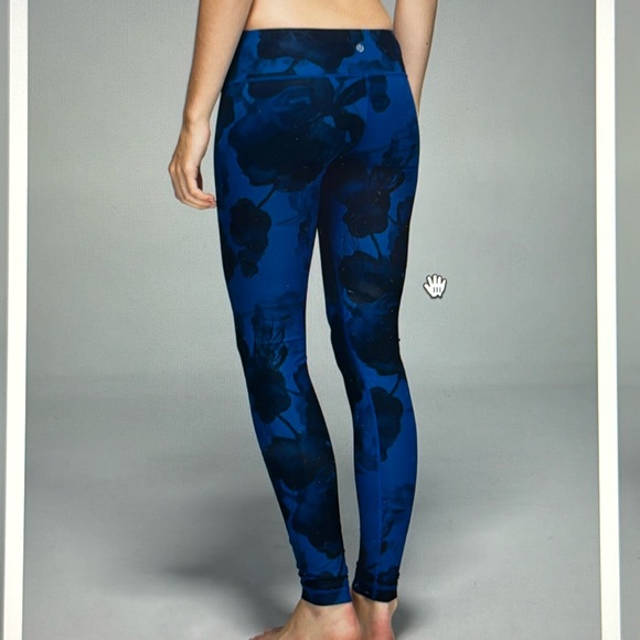 lululemon athletica Pants - Lululemon Wunder Under Pant 31" *Full-On Luxtreme Jumbo Inky Floral Blk Inkwell